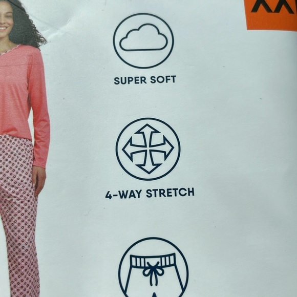 - - Woman’s lands end 2 pice pajama set - Picture 4 of 4